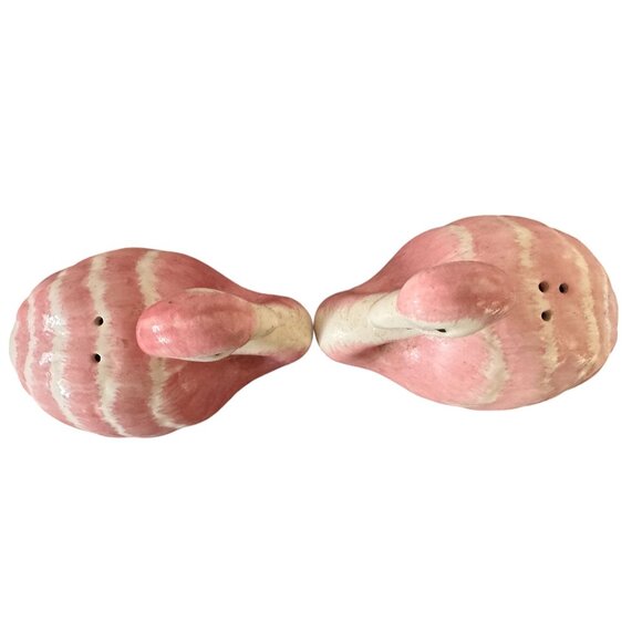 Vintage Ceramic Flamingo Salt & Pepper Shakers Pink & White Collectible Table De - Picture 2 of 4